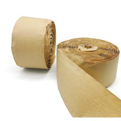 Sola cinta echada a un lado del lacre de la costura de la alfombra de la prenda impermeable de papel sin residuo del arte